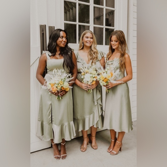 SHOW ME YOUR MUMU Claire Midi Dress In Moss Green Luxe Satin - Picture 2 of 8